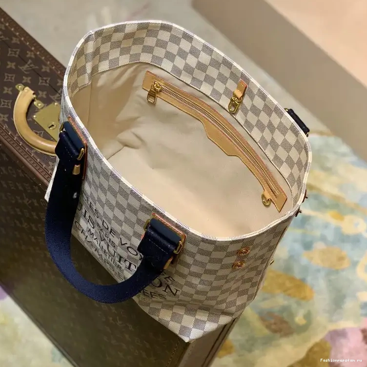 Fashionreps Bag 2112DJ0037 LV 0525